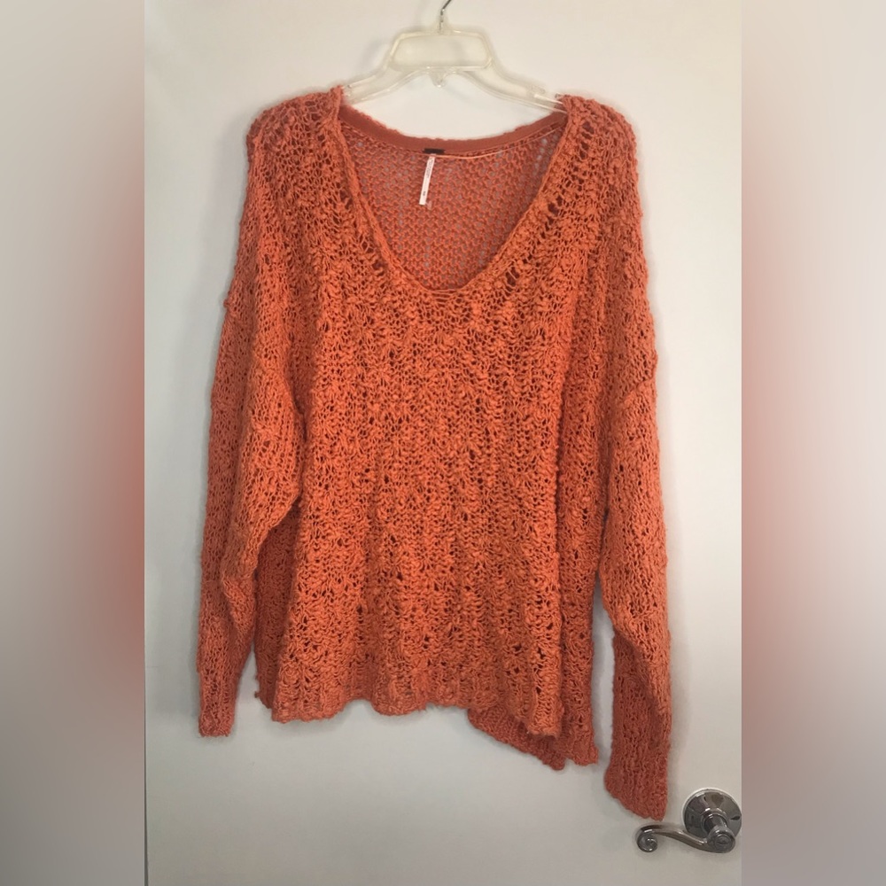 NWOT Free People loose knit Coral sweater M